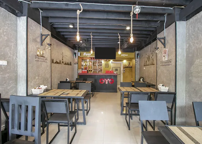 Oyo 1158 Thestaycafe