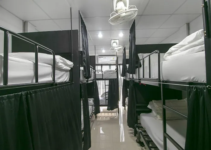 Hotel Oyo 1158 Thestaycafe