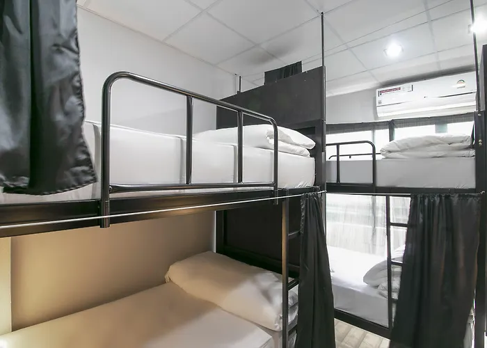 Hotel Oyo 1158 Thestaycafe Bangkok